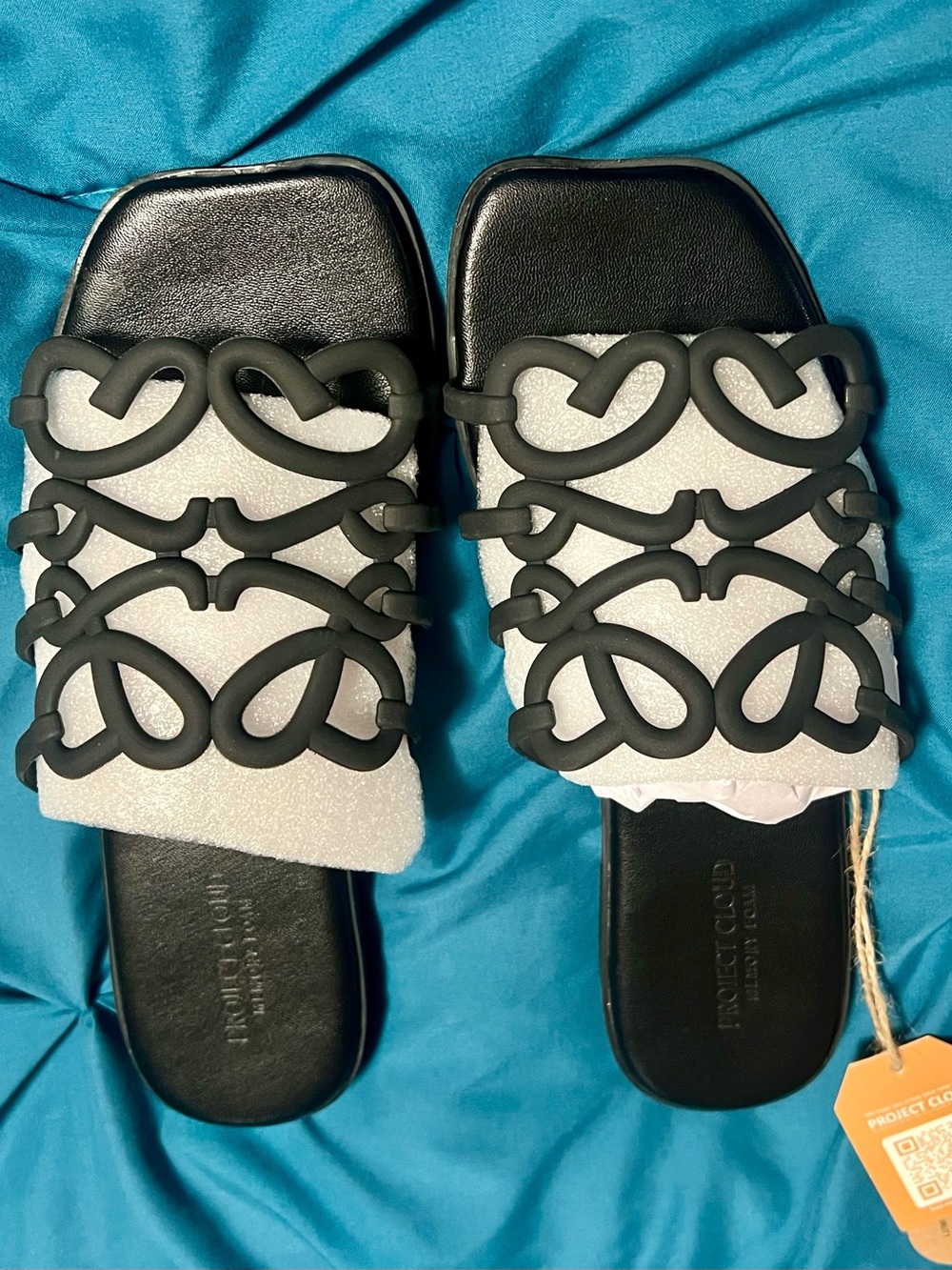 Project Cloud Flat 
Dressy Designer Sandals, Size 6, BNIB - Picture 6 of 7